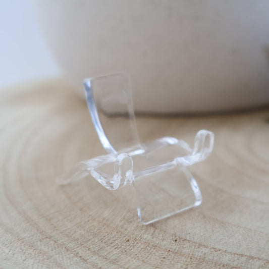 3cm clear plastic crystal display stand