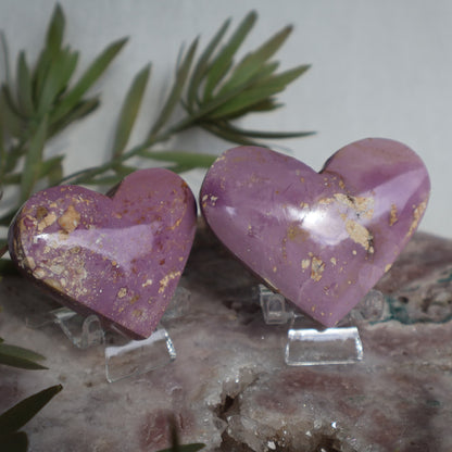Phosphosiderite heart, beautiful soft tones natural crystal