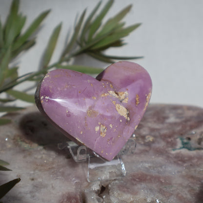 Phosphosiderite heart, beautiful soft tones natural crystal