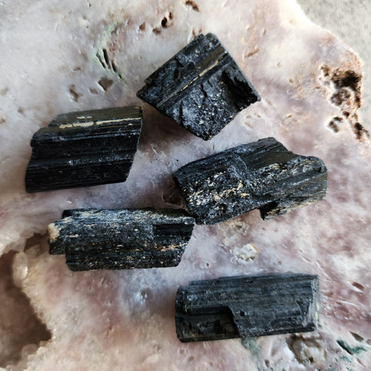 Black Tourmaline | Raw - Small