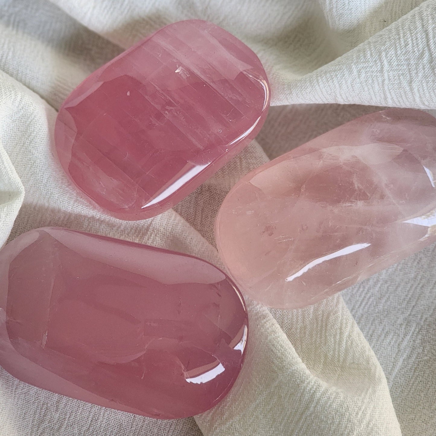 Rose Quartz | Palm Stone