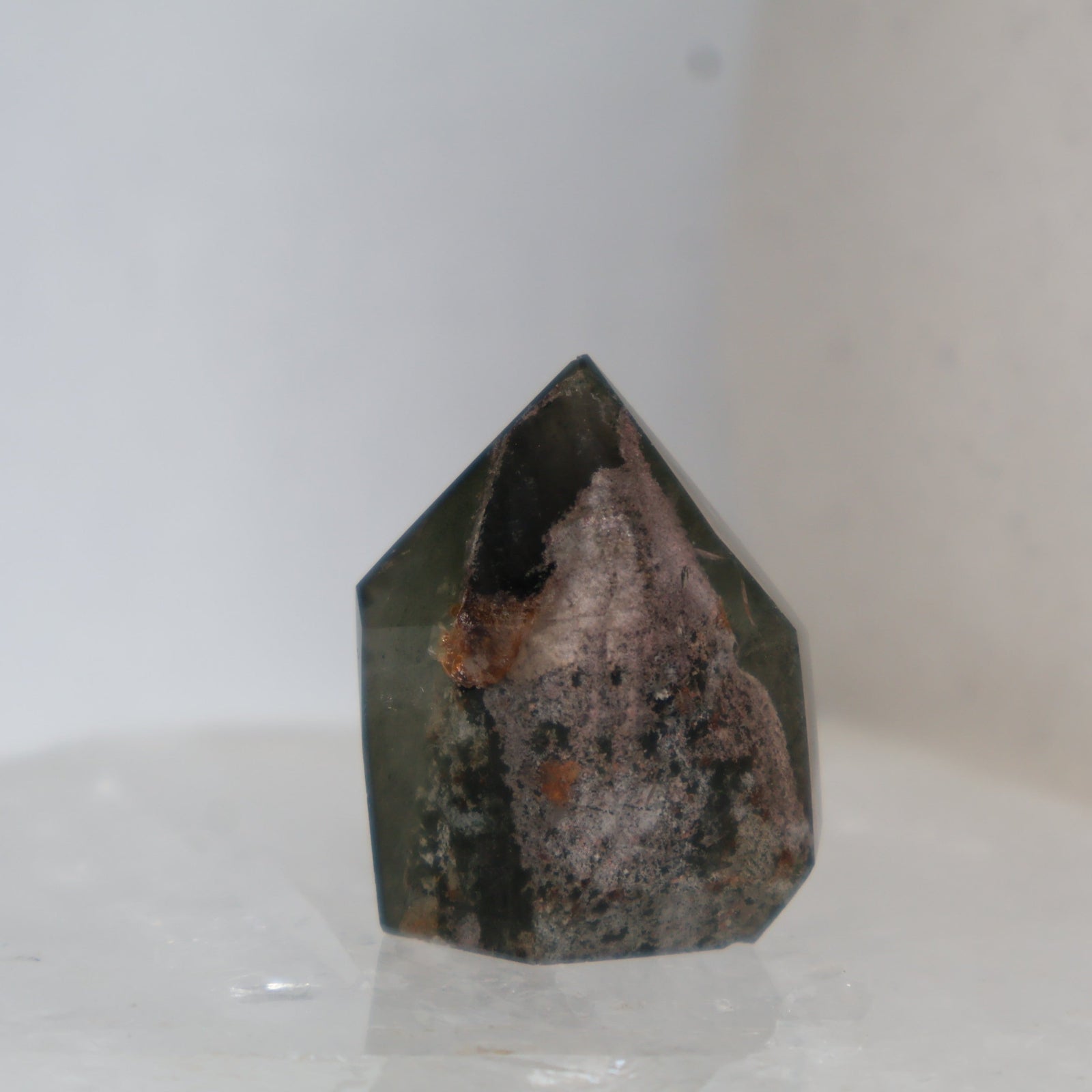 Garden Quartz Generator, natural healing crystals