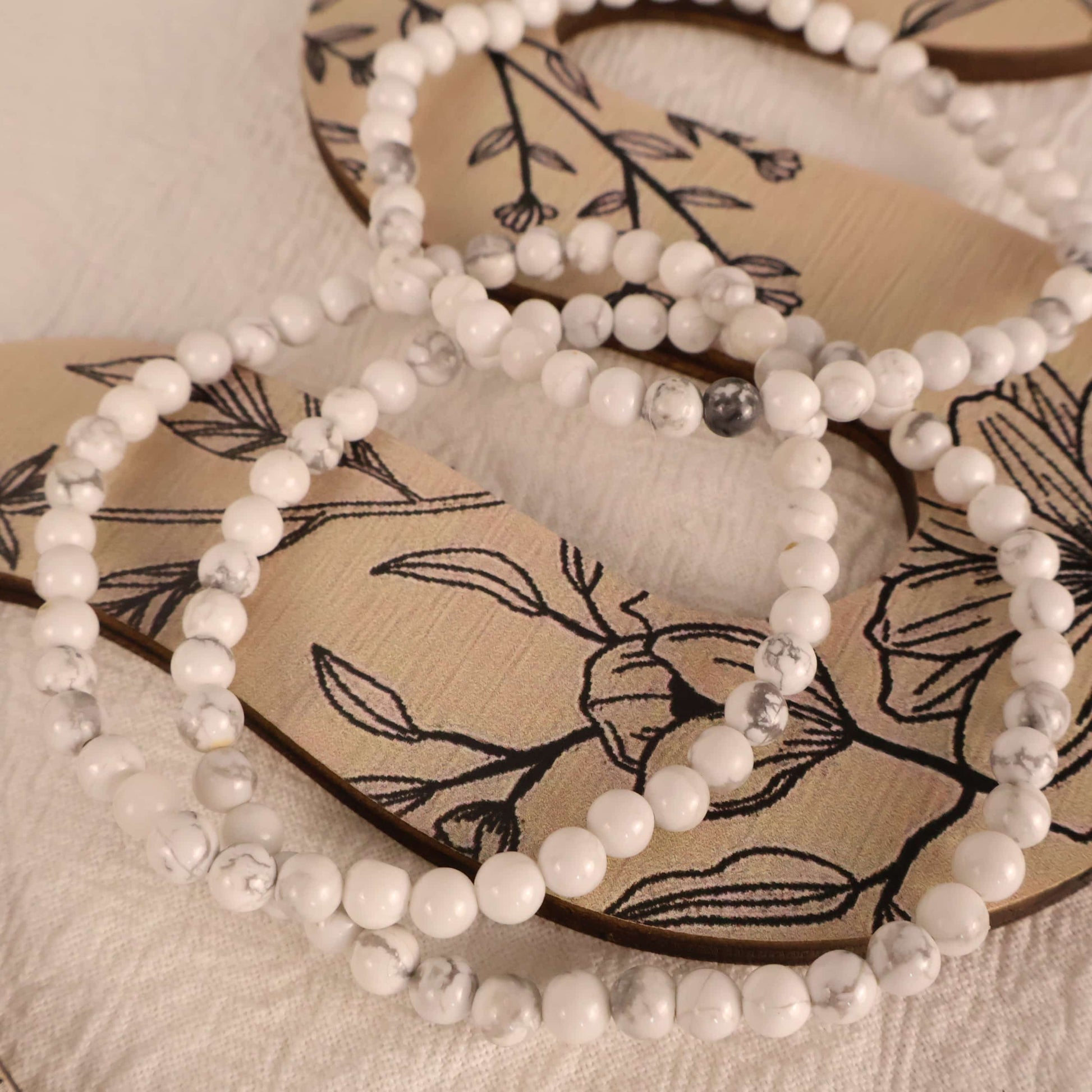 Howlite Bracelet Natural Healing Crystal 