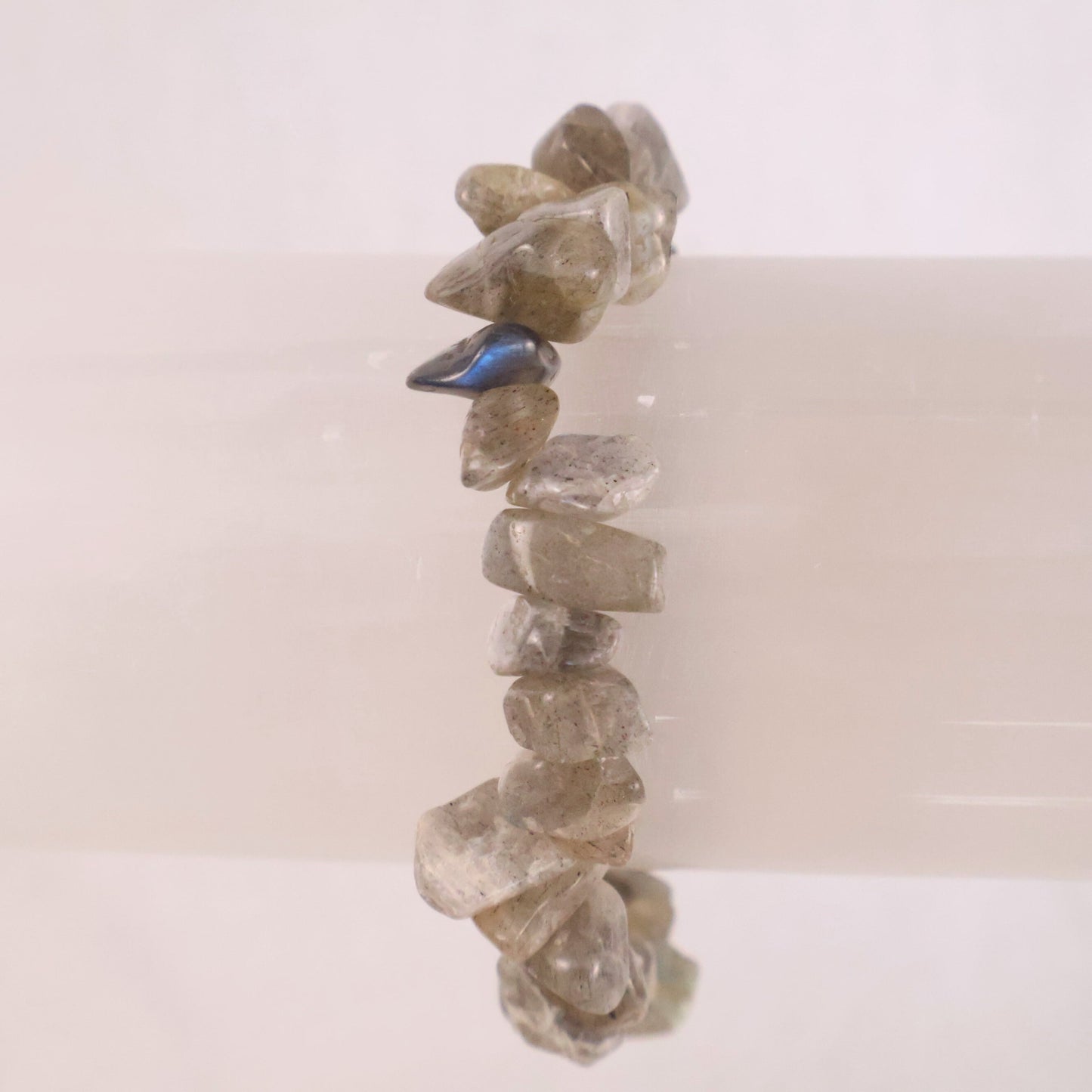 natural healing crystal bracelet labrodorite chip