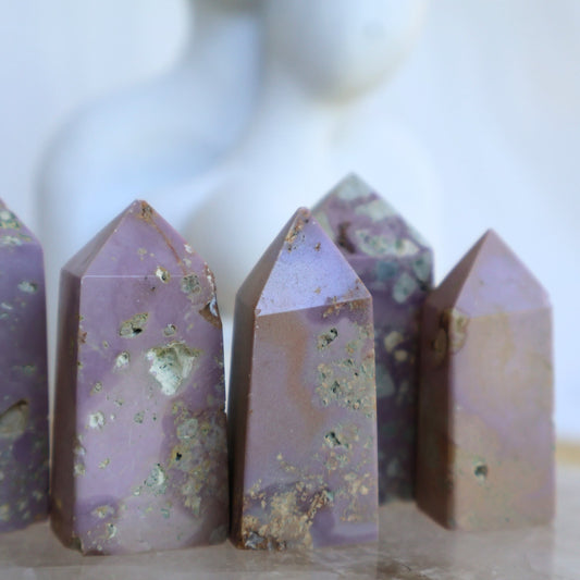 phosphosiderite mini obelisk natural purple crystal