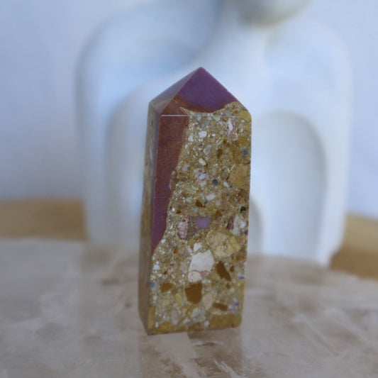 phosphosiderite natural crystal obelisk tower