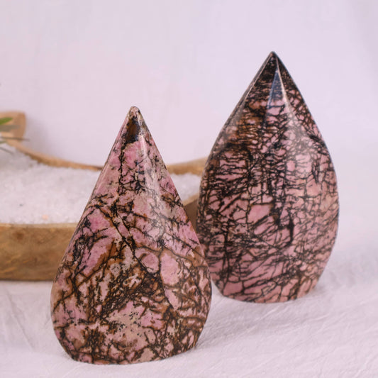 Rhodonite | Teardrop