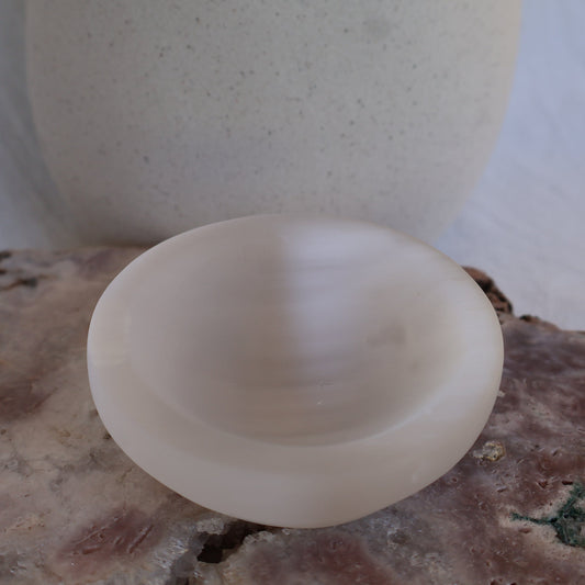 crystal charging cleansing satin spar 7cm bowl